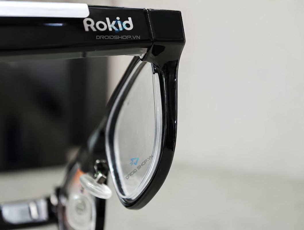 Gọng Kính Cận Rokid Glasses Sau Khi đã được Lắp Lên Kính