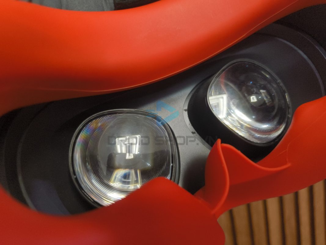 Thấu Kính Fresnel Trên Meta Quest 3s Tương Tự Trên Quest 2